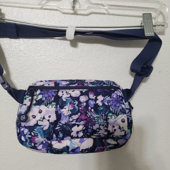 Vera Bradley Belt Bag - Picture 2 of 11
